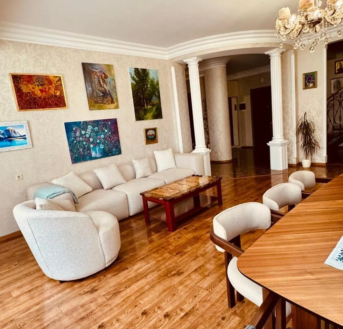 Hotel Sunshine355 Tbilisi